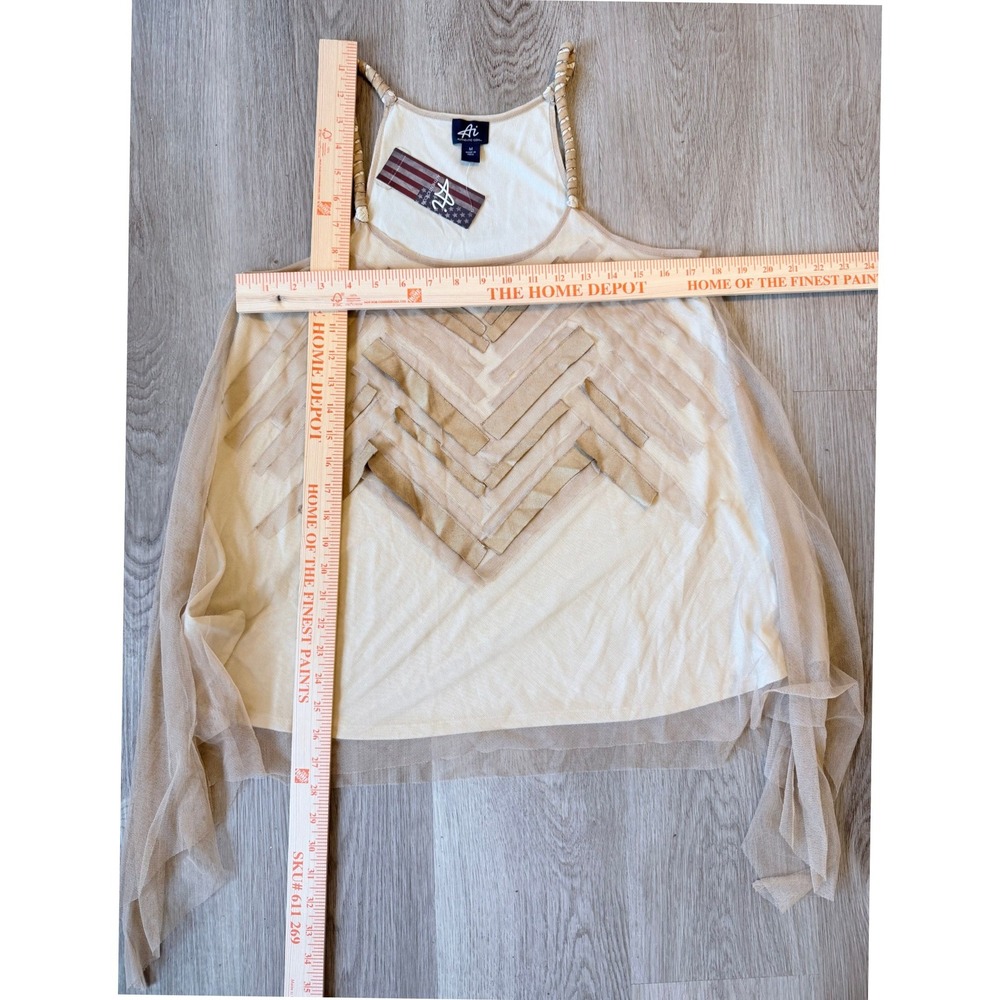 Authentic Icon Womens Boho Mesh Handkerchief Hem Tank Top Beige Medium NWT - Picture 7 of 7